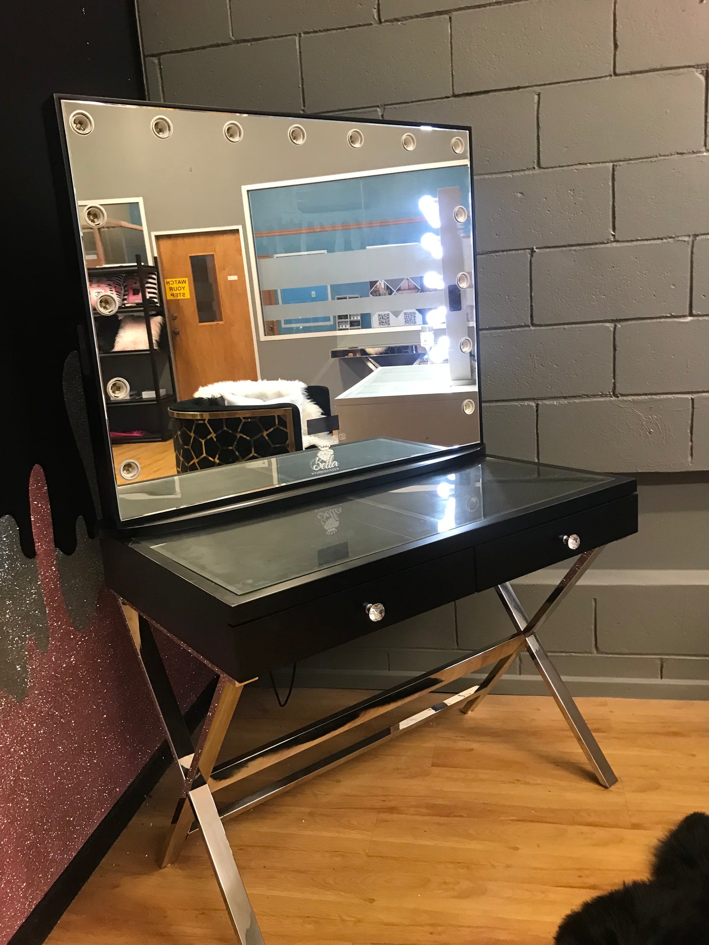 Hollywood Vanity Dresser Black